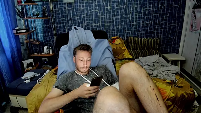 Webkamerová show CuteBoy228