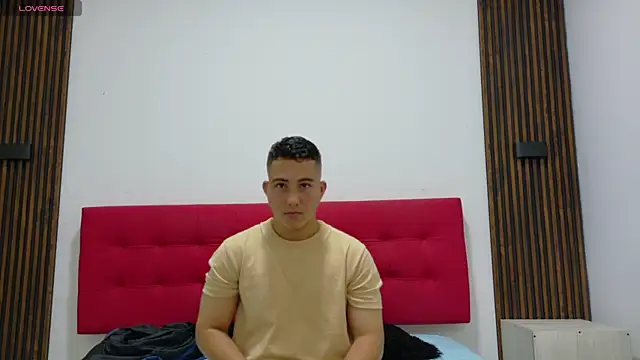 Dogerman_01 Webcam Show