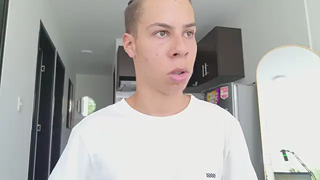 Webkamerová show grey___27