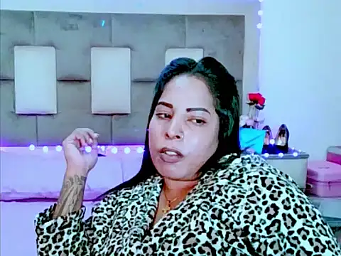 indiantopaz694u – Live XXX-chat