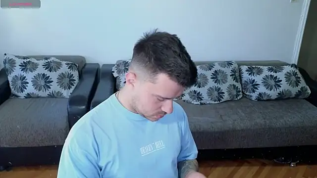 JohnnyStepBro Webcam-Show