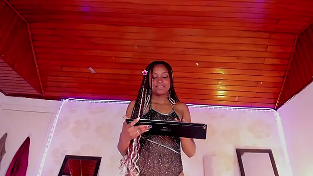 Caramel_kiss_ Webcam show