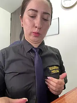 suzy-111's Webcam Show