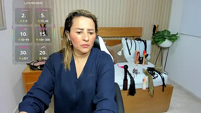luciana_ballesteros_ Chat XXX in diretta