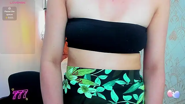 Zoe__Taylor__ live XXX chat