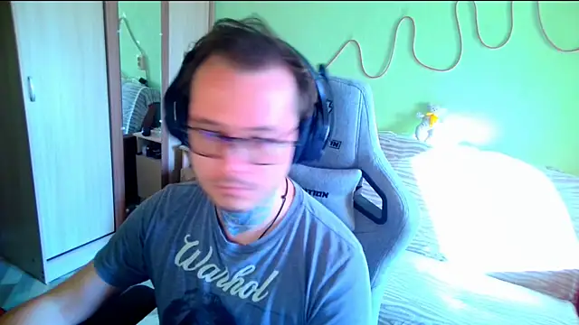 MeLanXolik Webcam show