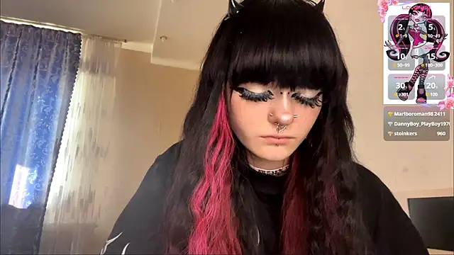 SmilingPatent Live XXX-Chat