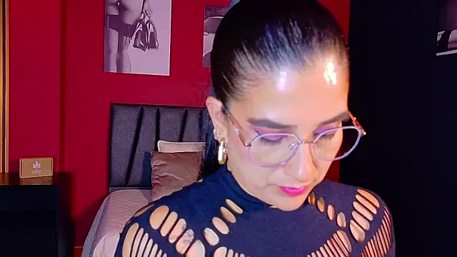 Sunny_River's Live XXX Chat