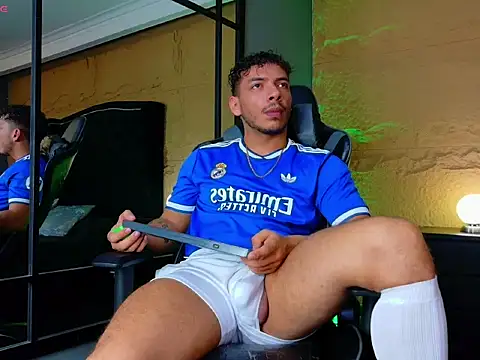 OliverWyse's Webcam Show