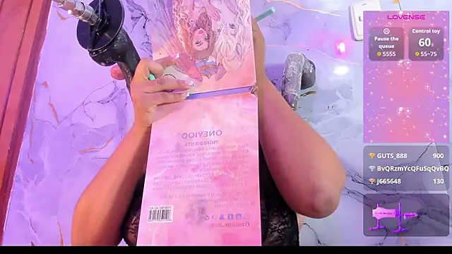 mysticlatina1のウェブカメラショ ー