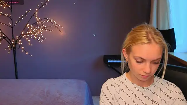 SonnySofia's Live XXX Chat