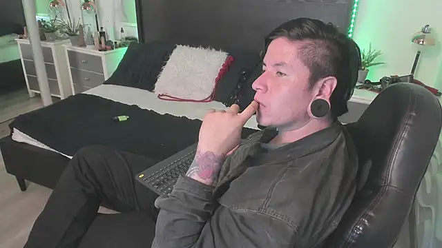 inkedsinners_ Chat XXX in diretta