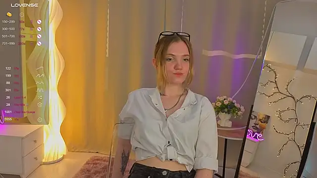 VallieFugate Adlı Modelin Canlı XXX Sohbeti