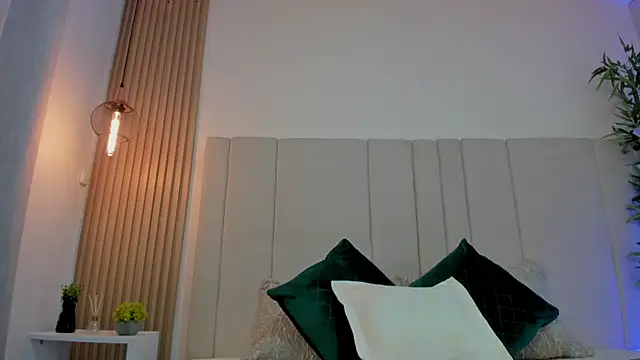Victoria_Roseen Live XXX chat