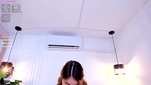 Chat +18 de Hannaa_Thommsoon ao vivo