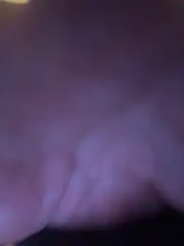 johnyupinya Show in webcam