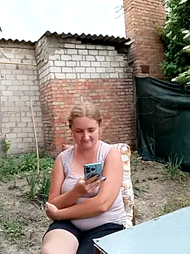 Koketka_nelegal_ Adlı Modelin Canlı XXX Sohbeti