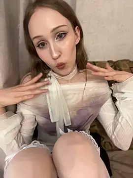 MeowyChans' Live XXX Chat