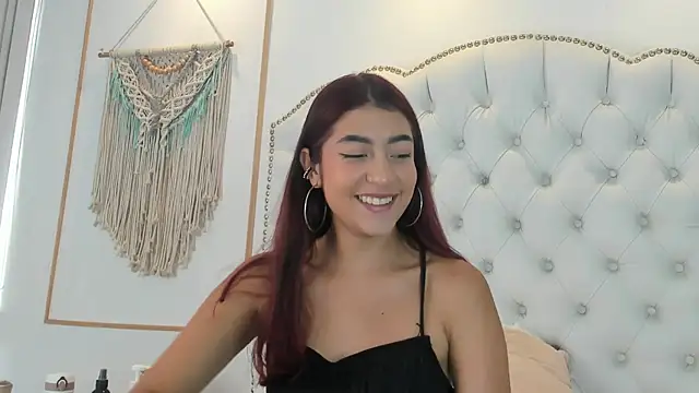 Sara_funy 现场XXX聊天