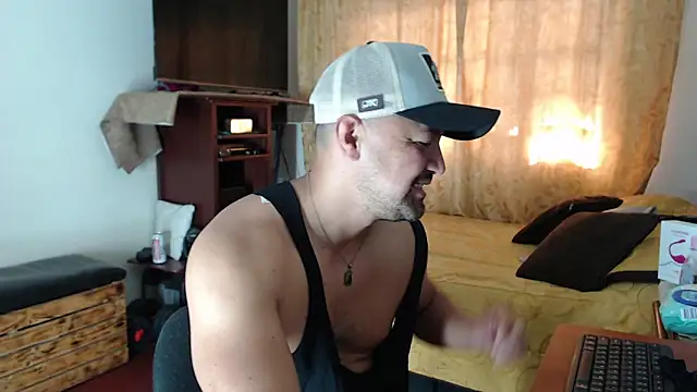 AlejoMoretti Webcam show