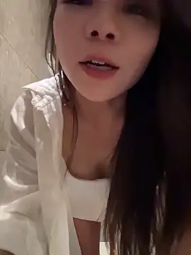 keke_00oo Show Webcam