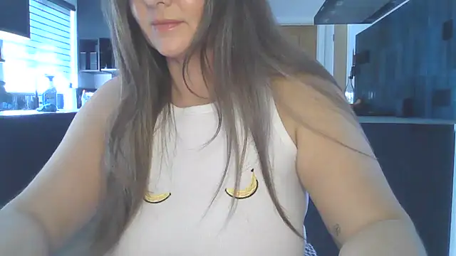 Goddess-GraceX élő XXX-chatje
