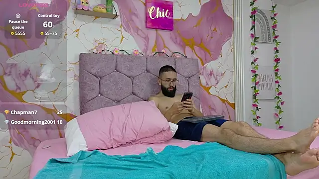 Chatroom XXX en direct de ObsessionRoom