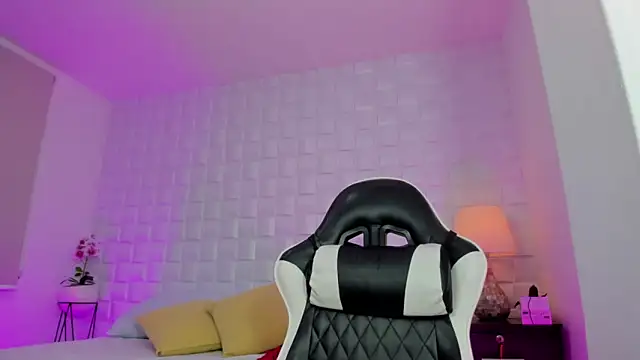 iris_torrez_のライブXXXチャット