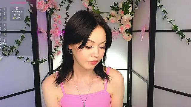Chat XXX ao vivo de LilySparkls