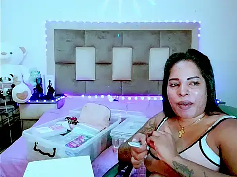 indiantopaz694u Live XXX Chat