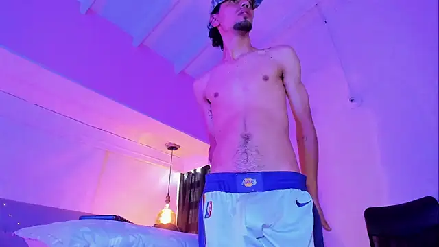 MichaelEvanss_ webkamerás műsora