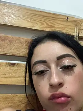 sol_evanss_'s Webcam Show