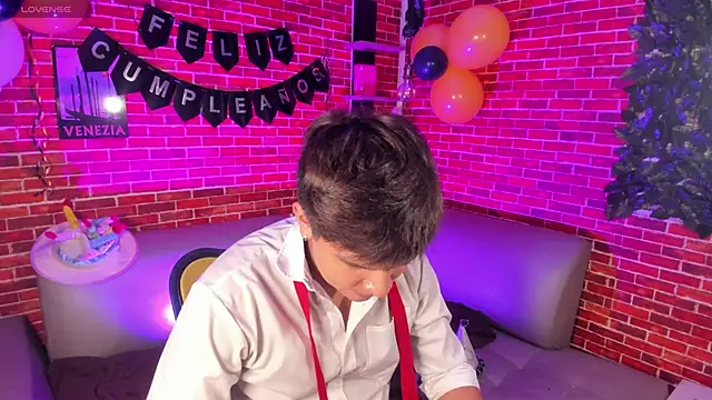 Thiago_Kozak 在線直播表演
