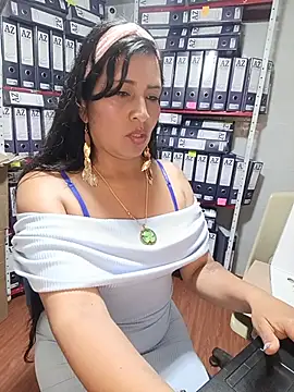 Show de ZOE-WILDER_ na webcam