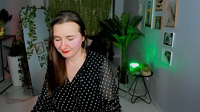 Chat XXX en directo de Golden_Dragon