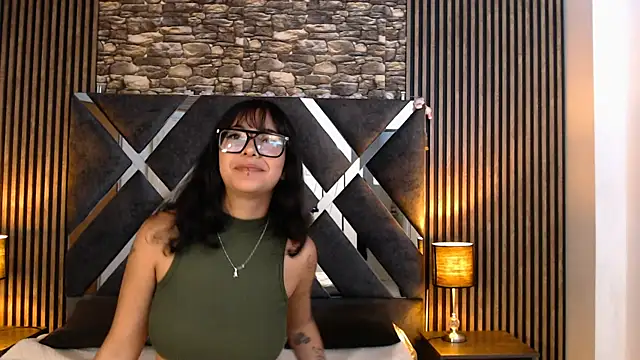 Živý XXX chat Amy_channel