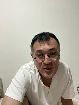 vansumi 在線直播表演