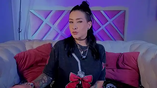 _kelly_hous36 – Naživo XXX chat