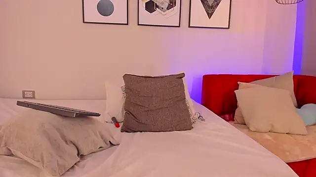ariavelvet_'s Live XXX Chat