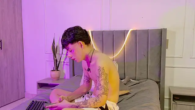 Webkamerová show Zeyn_smith