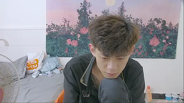 paofu-001 网络视讯表演