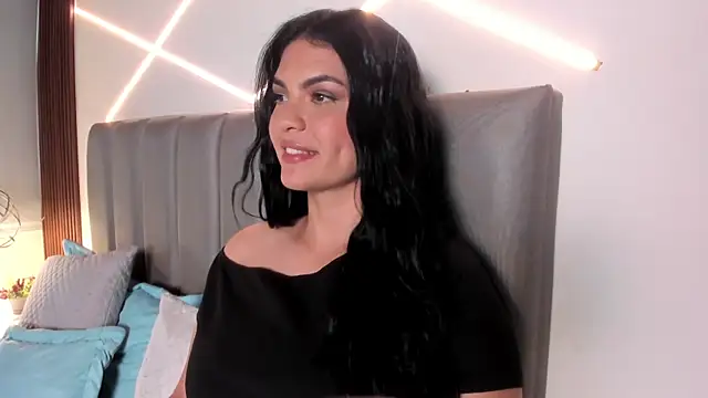 Veronicalanx1's Live XXX Chat