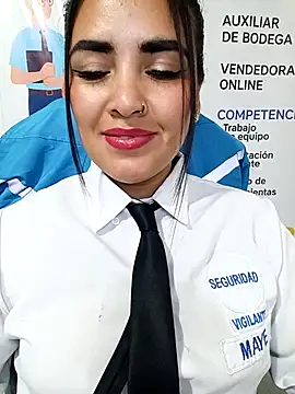 MAYE__13 Chat XXX live