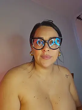 Nicoleefaith_ Adlı Modelin Web Kamerası Şovu