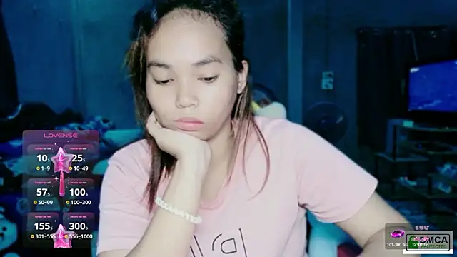 XXX chat uživo modela PearlGlow_