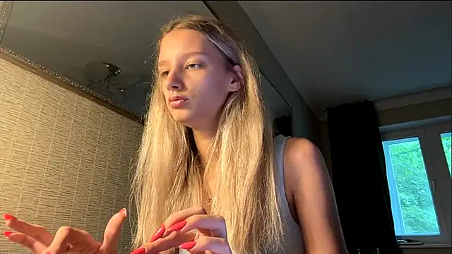 Tiffany_Blom's Webcam Show