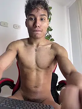Chat +18 de NelModel1 ao vivo