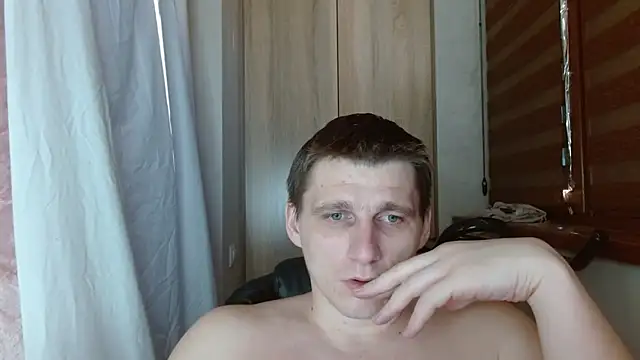 Вебкам-шоу Poliglotjoe1