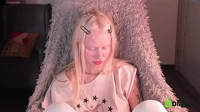 دردشة MalenaErnman الجنسية المباشرة