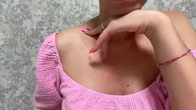 Angelinaa19 Cameră chat live